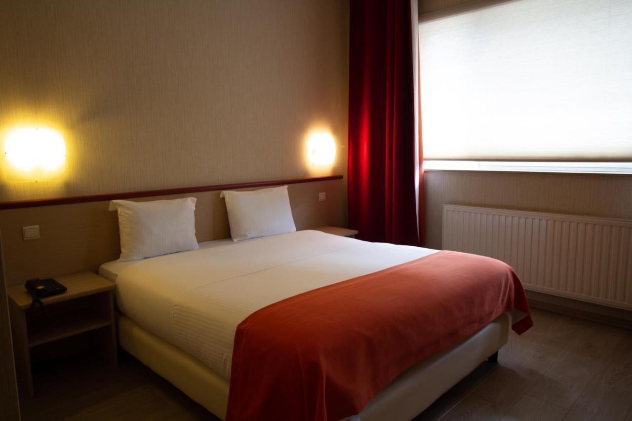 Hotel Taormina Brussels Airport 3*